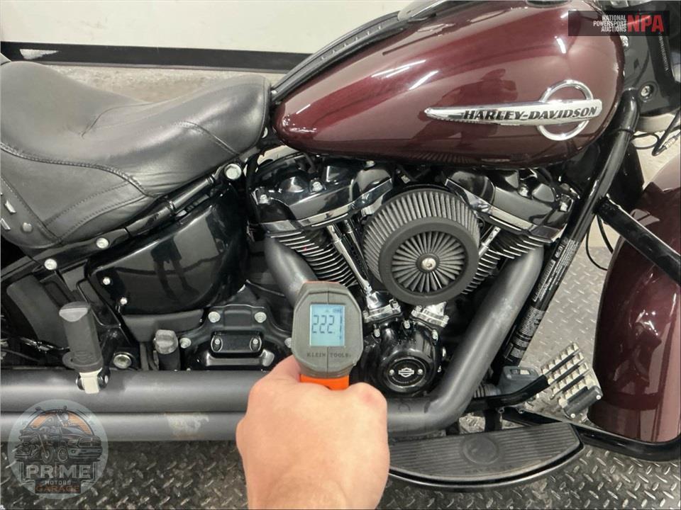 2018 Harley-Davidson FLHC HERITAGE CLASSIC — фото 8