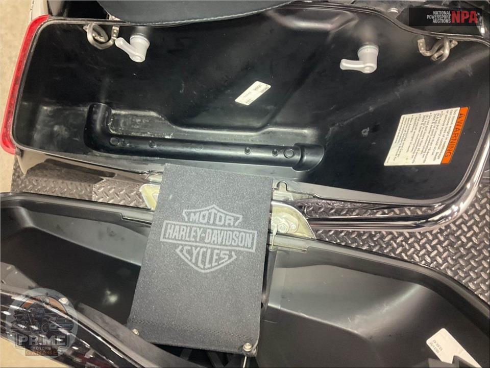 2019 Harley-Davidson FLHTK ULTRA LIMITED — фото 28