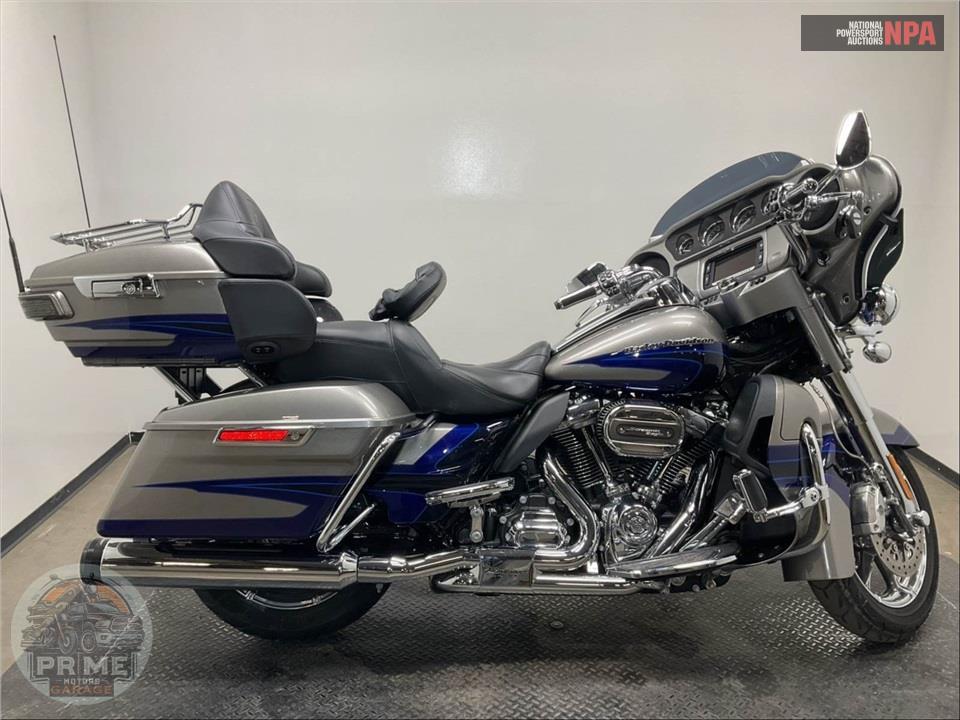 2017 Harley-Davidson FLHTKSE CVO ULTRA LIMITED — фото 1