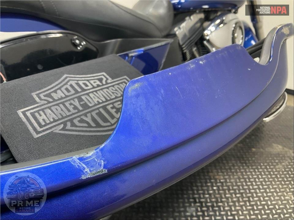 2015 Harley-Davidson FLD-103 DYNA SWITCHBACK — фото 28