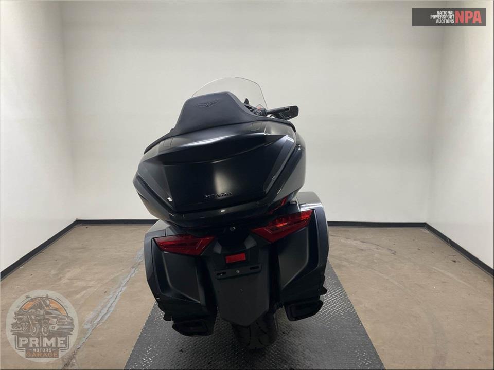 2021 Honda GL1800D GOLDWING TOUR DCT — фото 4