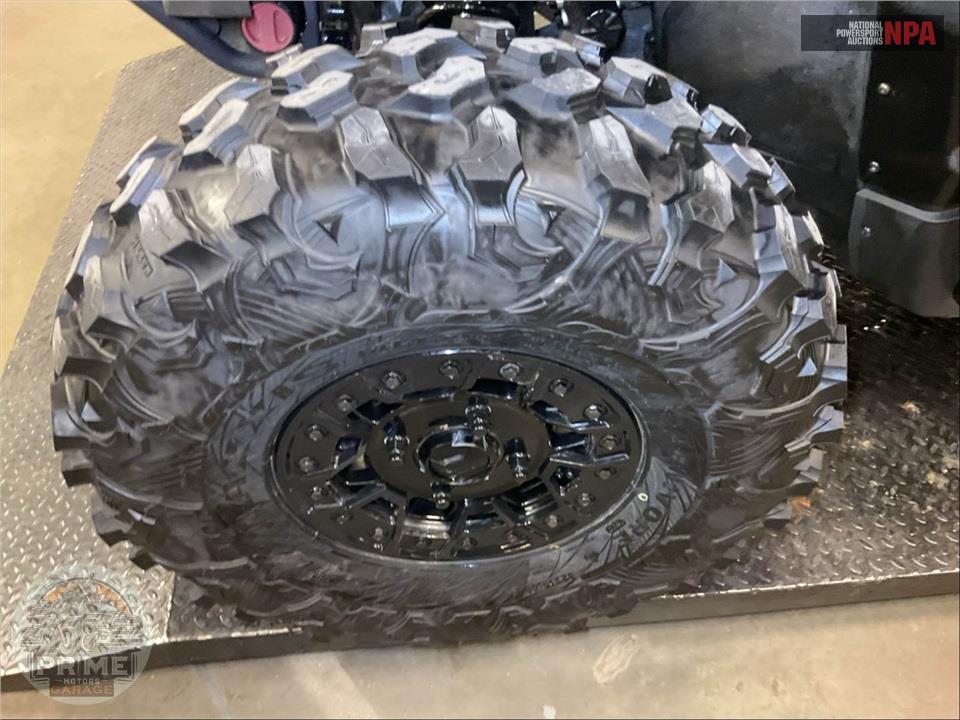2023 Can-Am MAVERICK X3 X RS TURBO RR WITH SMART-SHOX 72 — фото 19