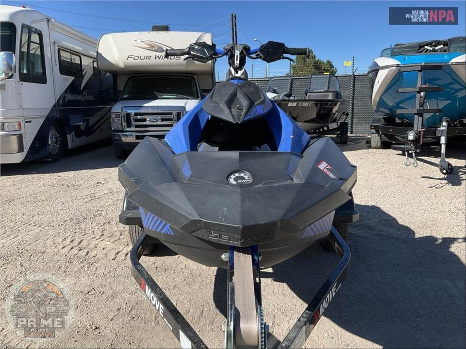 2023 Seadoo/Brp SPARK 2UP TRIXX — фото 2