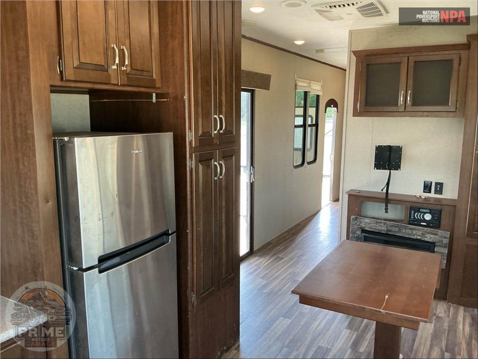 2017 Keystone Rv M-391 BHTS - RETREAT DESTINATION SERIES — фото 8