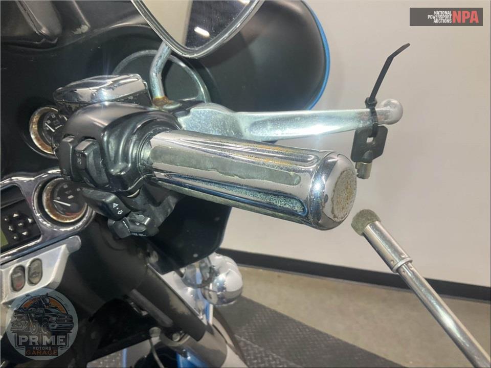 2011 Harley-Davidson FLHTC ELECTRA GLIDE CLSC — фото 36