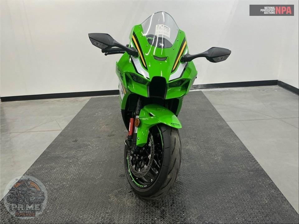 2025 Kawasaki ZX1002MSFAL NINJA ZX-10R KRT — фото 2