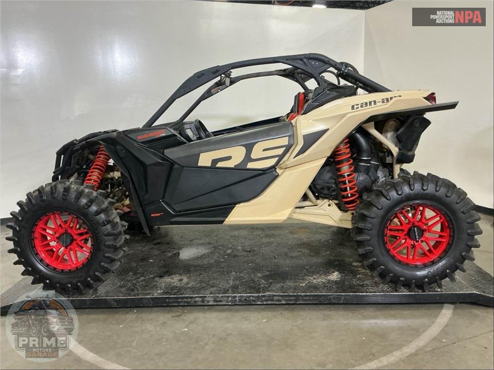 2021 Can-Am MAVERICK X3 X RS TURBO RR (DESERT TAN & CARBON BLACK) — фото 3