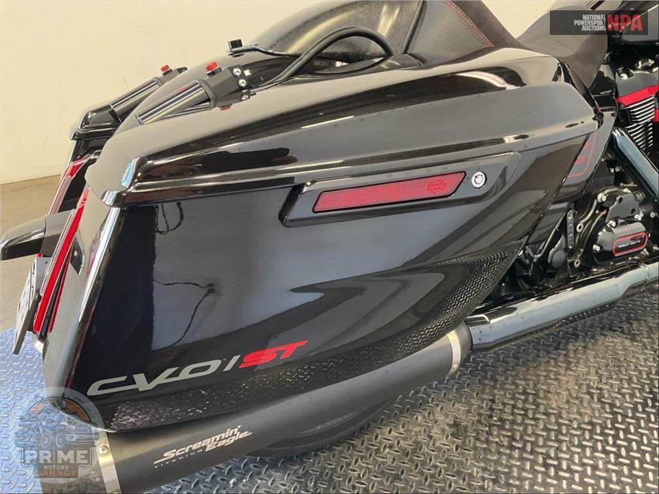 2024 Harley-Davidson FLTRXSTSE CVO ROAD GLIDE ST — фото 19