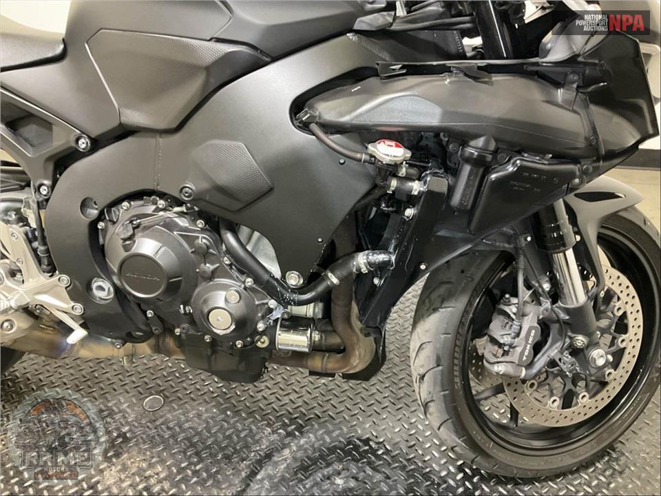 2021 Honda CBR1000RR — фото 14