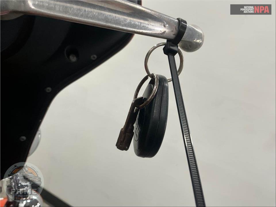 2013 Harley-Davidson FLHTK ELECTRA GLIDE UL LI — фото 13