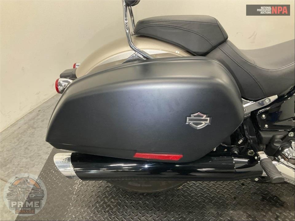 2018 Harley-Davidson FLSB SPORT GLIDE — фото 18