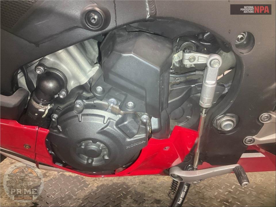 2021 Honda CBR1000RA (ABS) — фото 9