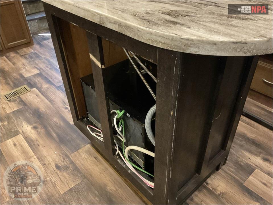 2018 Sandpiper By Forest River M-383RBLOK - FIFTH WHEEL SERIES — фото 16