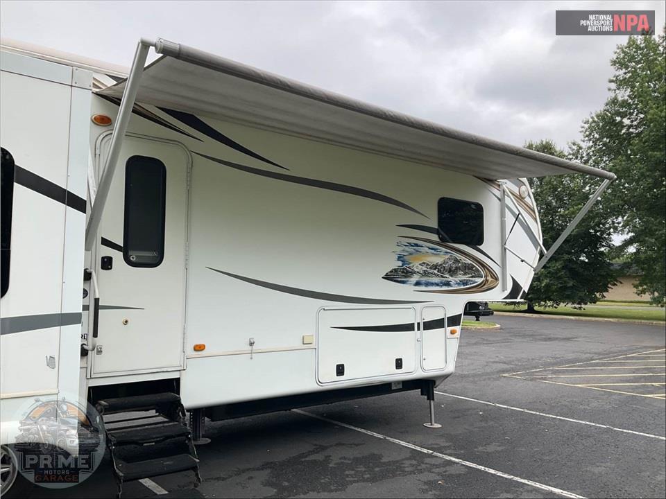 2013 Keystone Rv M-3582RL MONTANA HICKORY FIFTH WHEEL SERIES — фото 33