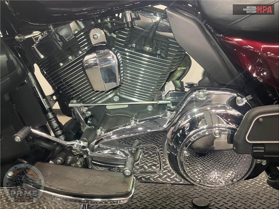 2014 Harley-Davidson FLHTK ELECTRA GLIDE ULTRA LIMITED — фото 7