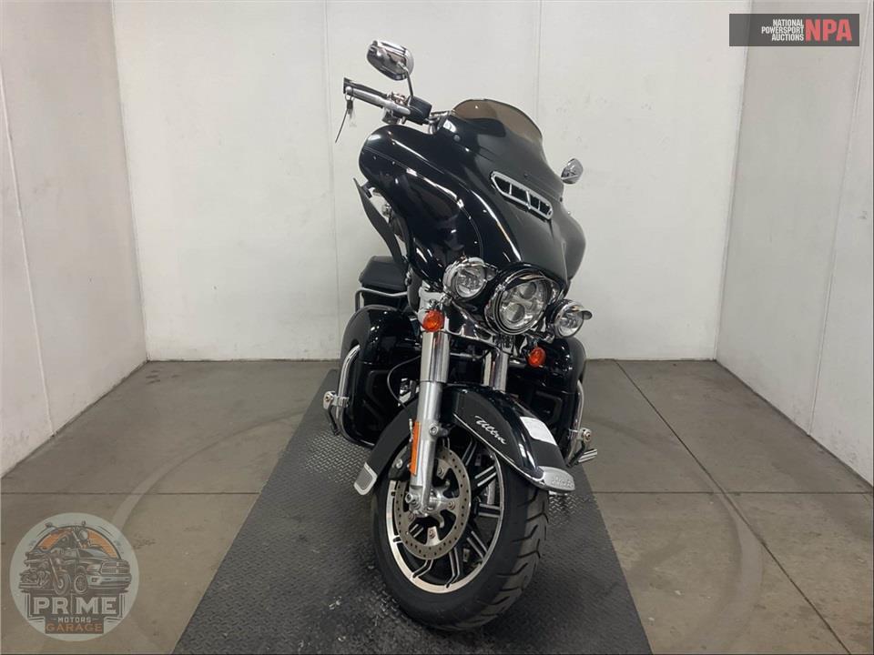 2018 Harley-Davidson FLHTCU ELECTRA GLIDE ULTRA CLASSIC — фото 2