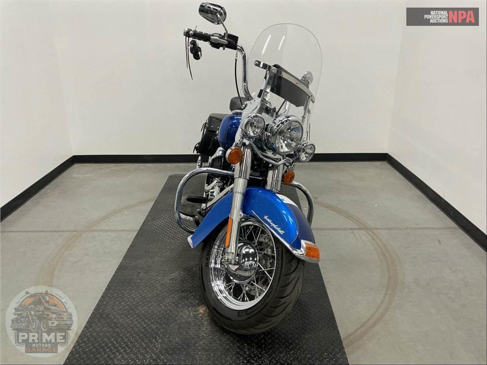 2017 Harley-Davidson FLSTC HERITAGE SOFTAIL CLASSIC — фото 2