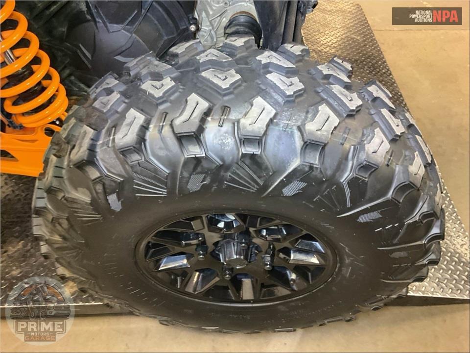 2025 Can-Am MAVERICK X3 DS TURBO — фото 18