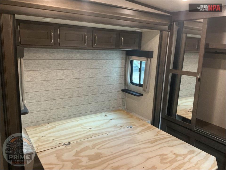 2019 Keystone Rv M-375 FL - MONTANA HIGH COUNTRY FIFTH WHEEL SERIES — фото 14