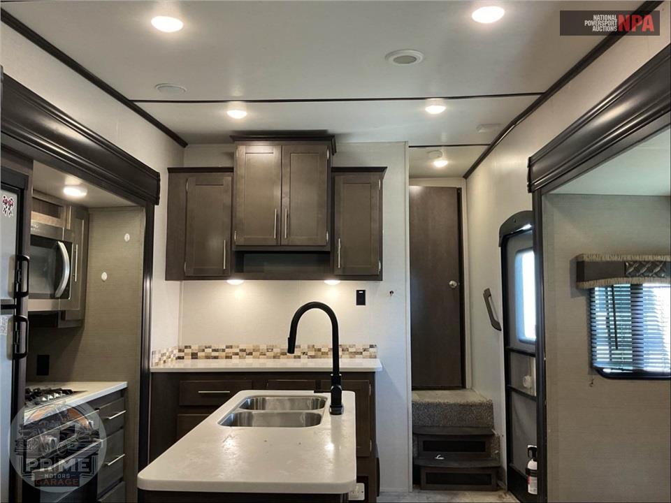 2019 Crossroads Rv M-29 SI - CRUISER AIRE FIFTH WHEEL SERIES — фото 9