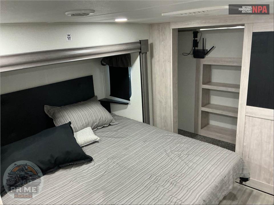 2024 Sandpiper By Forest River M-4003MB - FIFTH WHEEL SERIES — фото 10