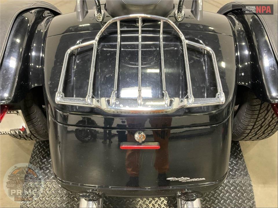 2015 Harley-Davidson FLRT FREE WHEELER — фото 17
