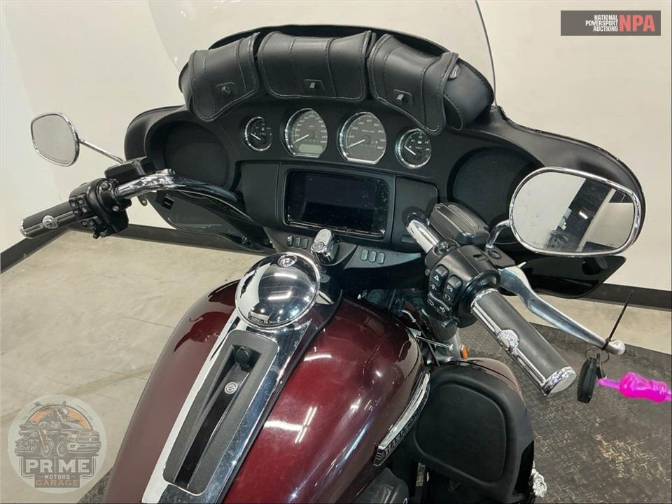 2019 Harley-Davidson FLHTCUTG TRI GLIDE ULTRA — фото 30