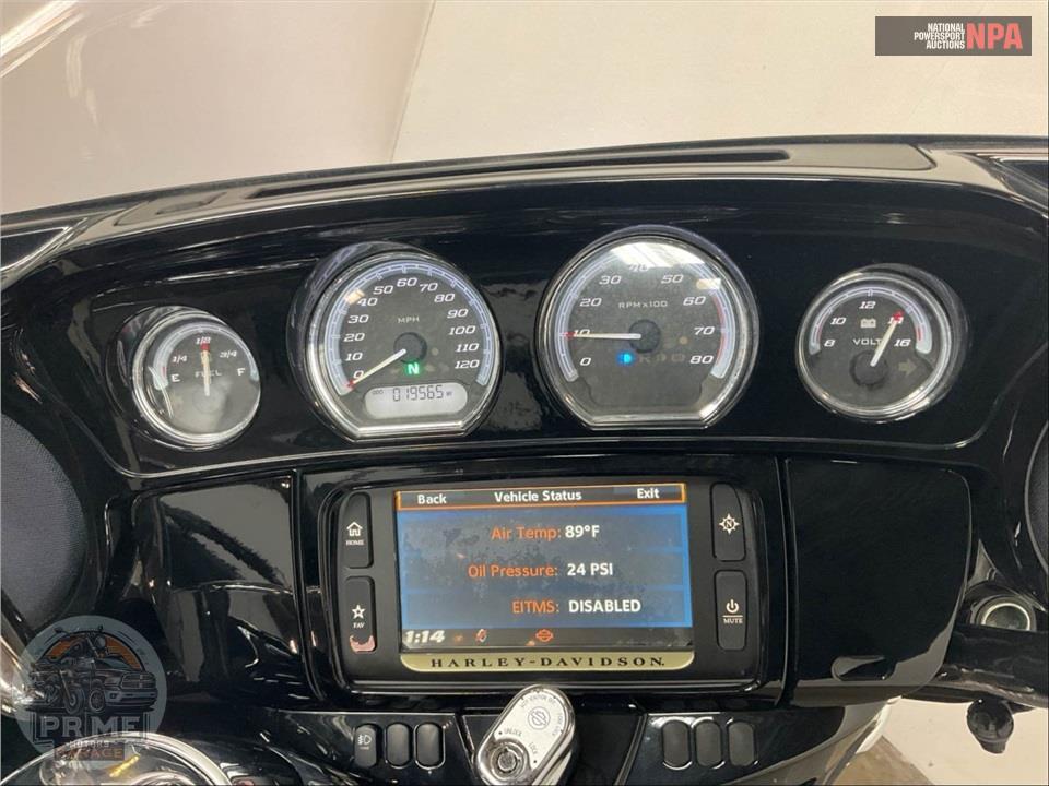 2016 Harley-Davidson FLHTK ELECTRA GLIDE ULTRA LIMITED — фото 6