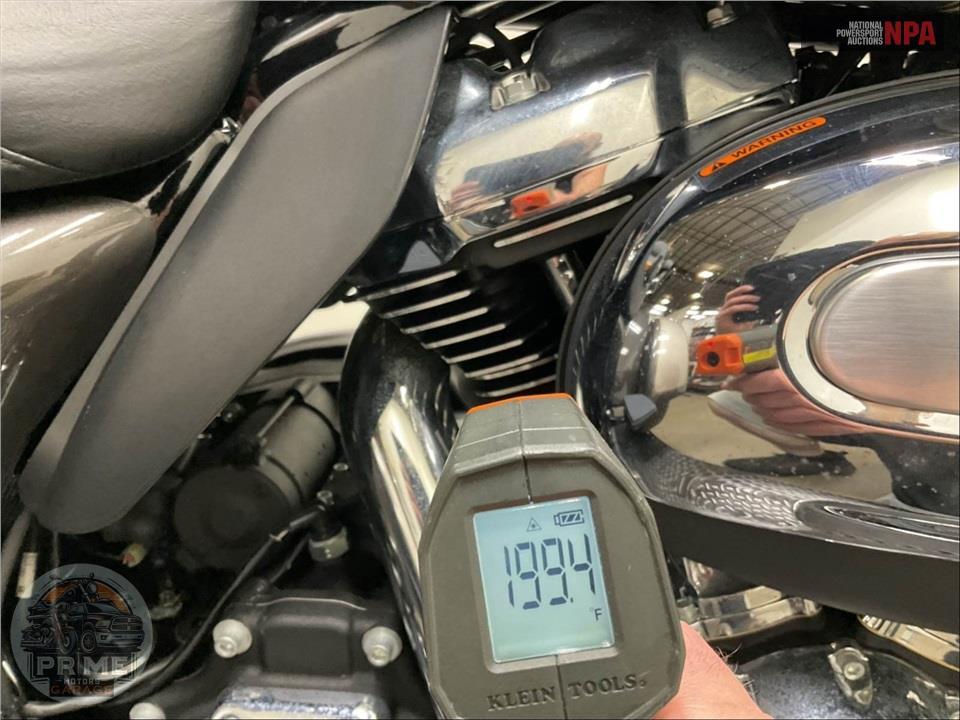 2023 Harley-Davidson FLHTCUTG TRI GLIDE ULTRA CLASSIC — фото 8