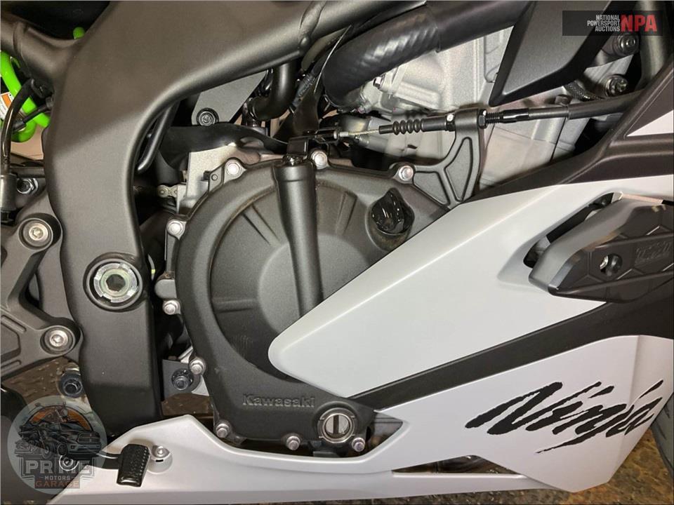 2025 Kawasaki ZX400SSFAL NINJA ZX-4RR (ABS) — фото 6
