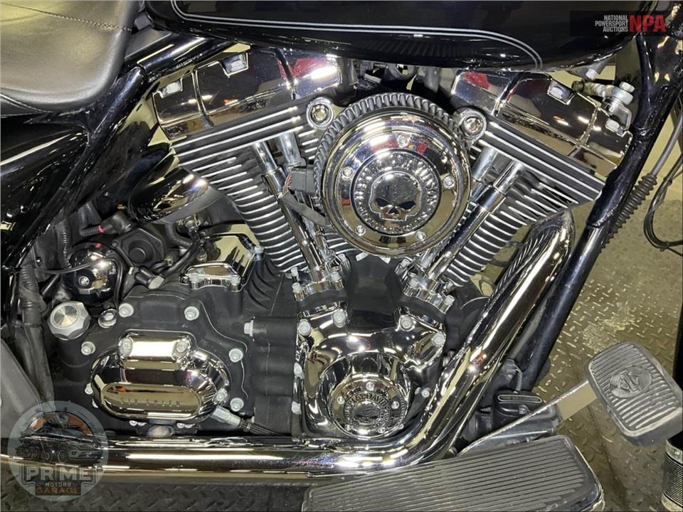 2008 Harley-Davidson FLHTCU ULTRA CLASSIC ELECTRA GLIDE — фото 6