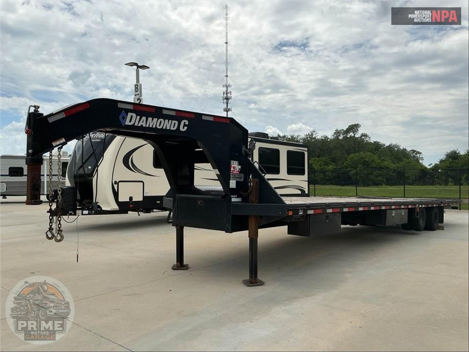 2022 Diamond C Trailers FMAX212 — фото 2