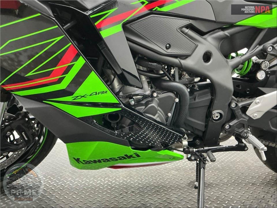 2023 Kawasaki ZX400SPFNL NINJA ZX-4RR KRT — фото 8