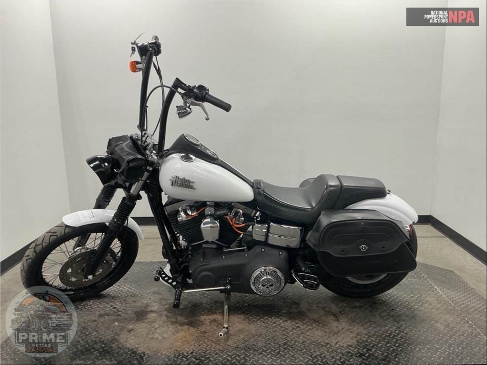 2016 Harley-Davidson FXDB STREET BOB — фото 3