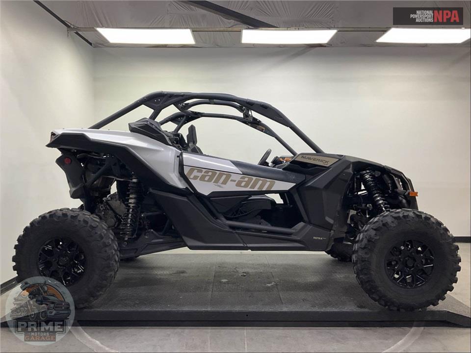 2023 Can-Am MAVERICK X3 RS TURBO RR 72 — фото 1