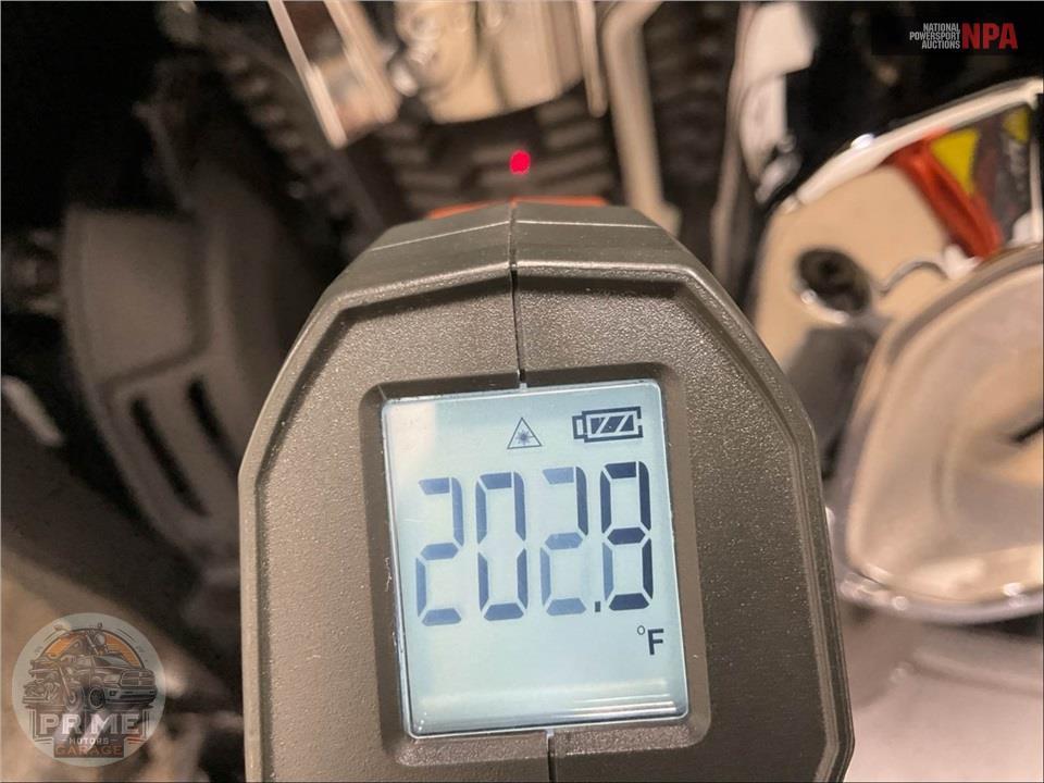 2022 Indian Motorcycle CHALLENGER LIMITED (TWO TONE) — фото 8