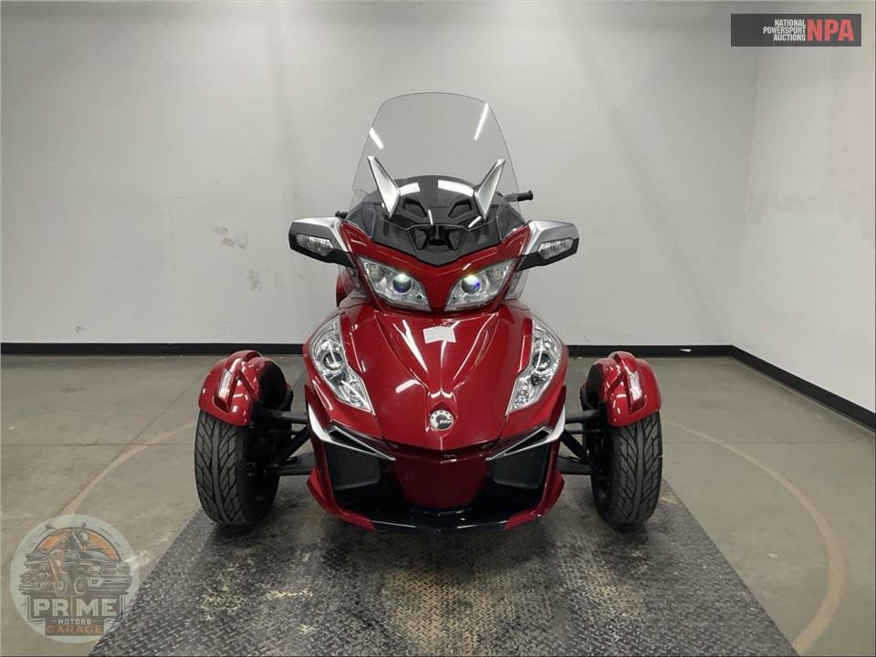 2016 Can-Am SPYDER RT SE6 LIMITED — фото 2