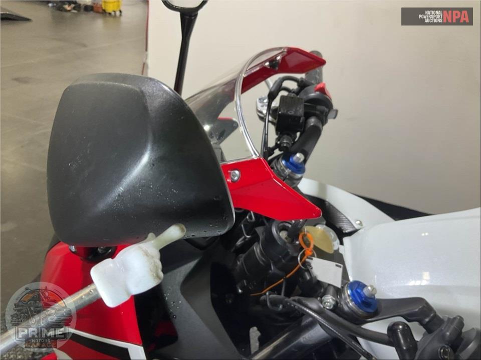 2018 Honda CBR500R — фото 25