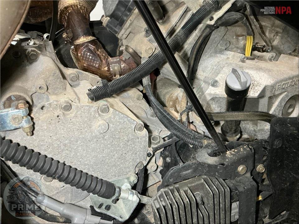 2023 Can-Am COMMANDER MAX XT 1000R — фото 12