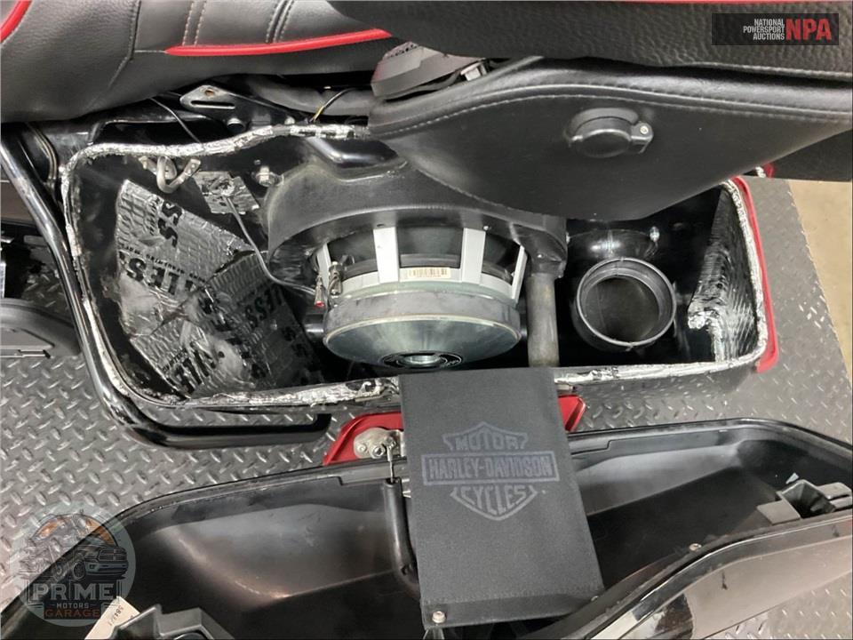 2023 Harley-Davidson FLTRK ROAD GLIDE LIMITED — фото 23