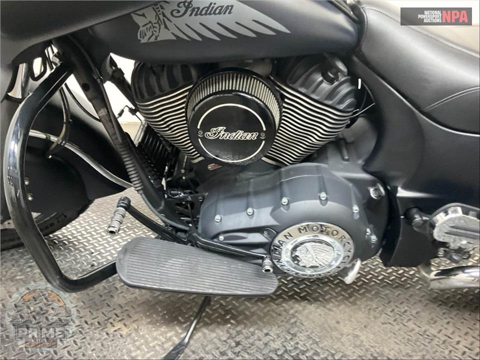 2017 Indian Motorcycle CHIEFTAIN DARK HORSE — фото 7
