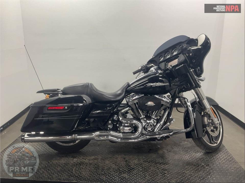 2016 Harley-Davidson FLHXS STREET GLIDE SPECIAL — фото 1