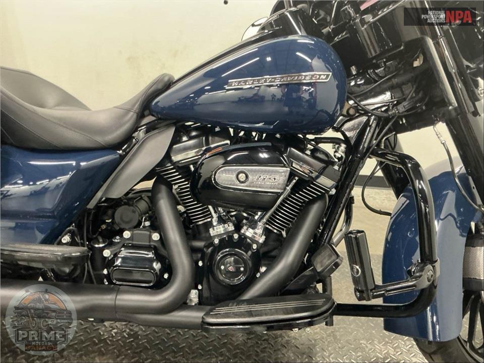 2019 Harley-Davidson FLHXS STREET GLIDE SPECIAL — фото 6