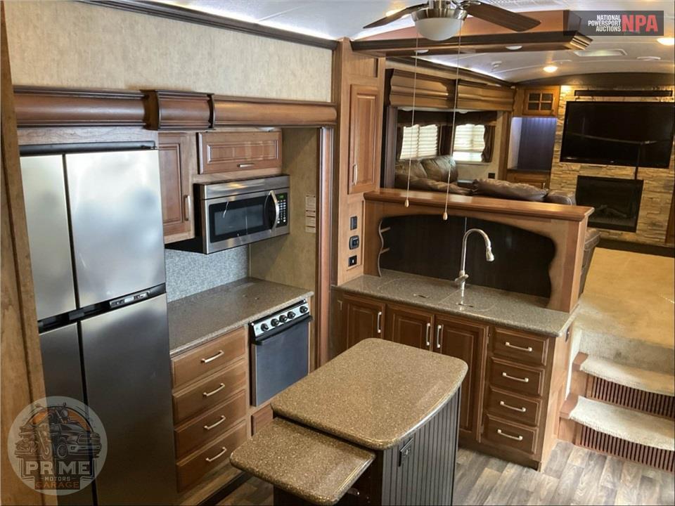 2016 Keystone Rv M-3710 FL - MONTANA FIFTH WHEEL SERIES — фото 14