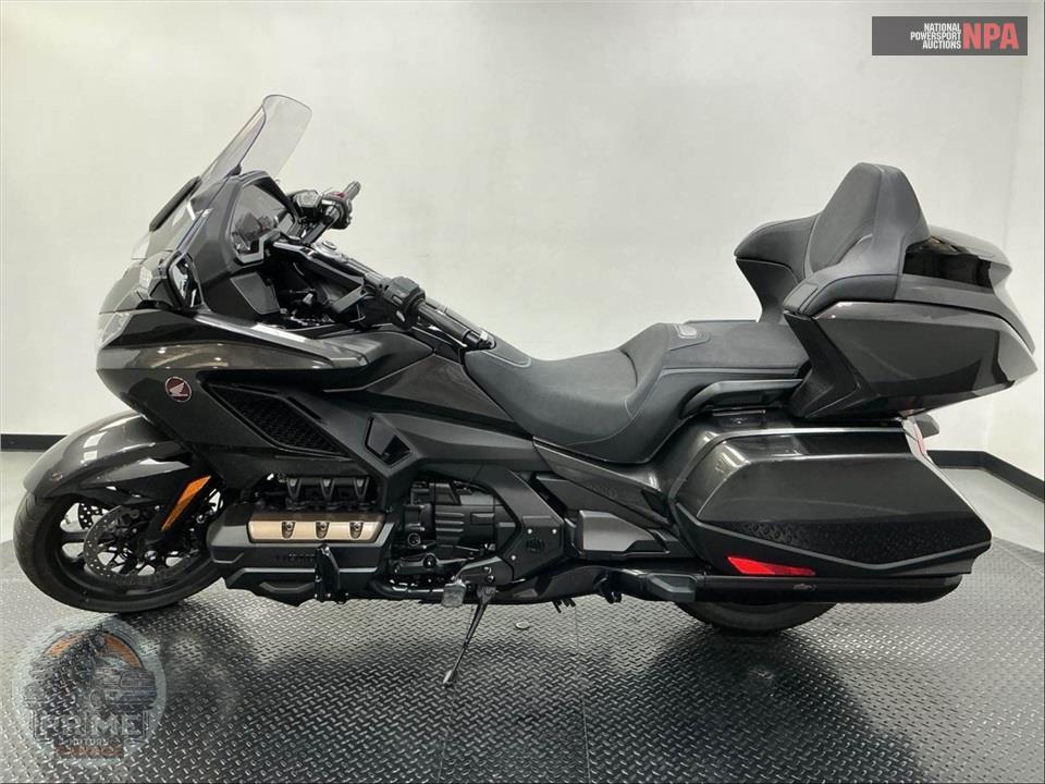2024 Honda GL1800D GOLDWING TOUR DCT — фото 3