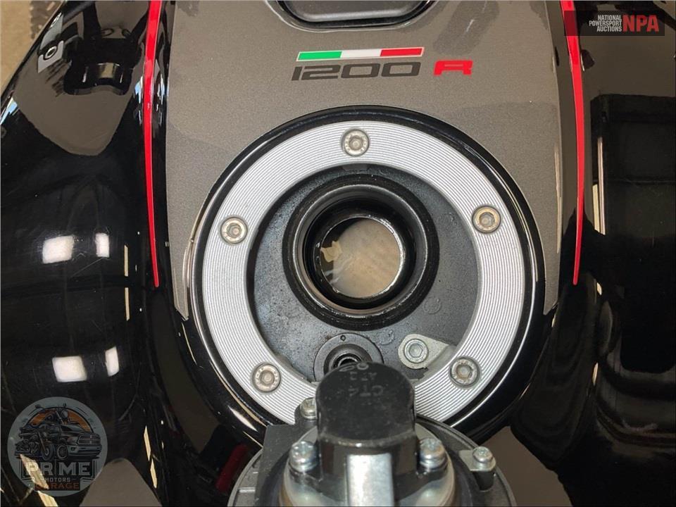 2016 Ducati MONSTER 1200R BLACK — фото 13