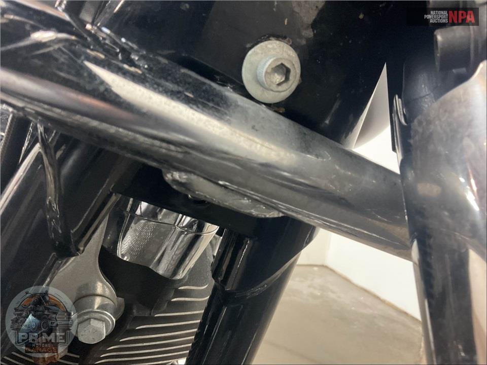2015 Harley-Davidson FLHX STREET GLIDE — фото 12