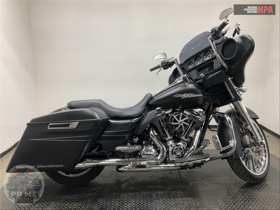 2015 Harley-Davidson FLHXS STREET GLIDE SPECIAL — фото 1