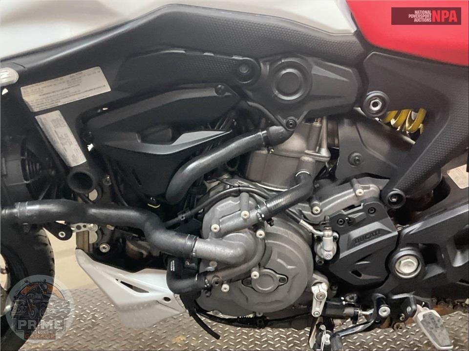 2024 Ducati MONSTER+ — фото 7