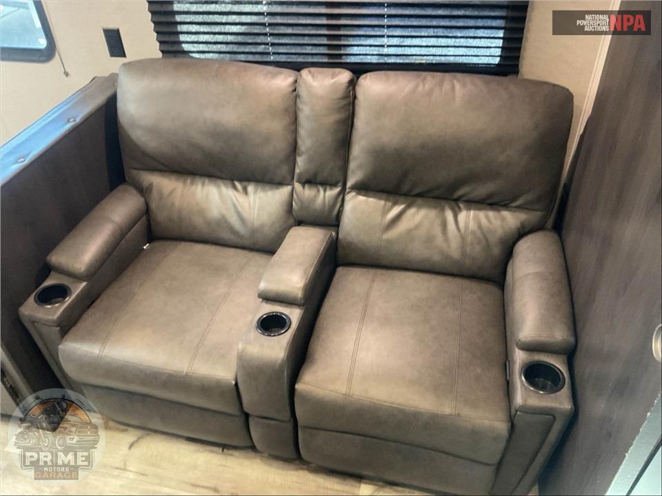 2022 Grand Design Recreational Vehicles M-260RB - TRANSCEND XPLOR SERIES — фото 12